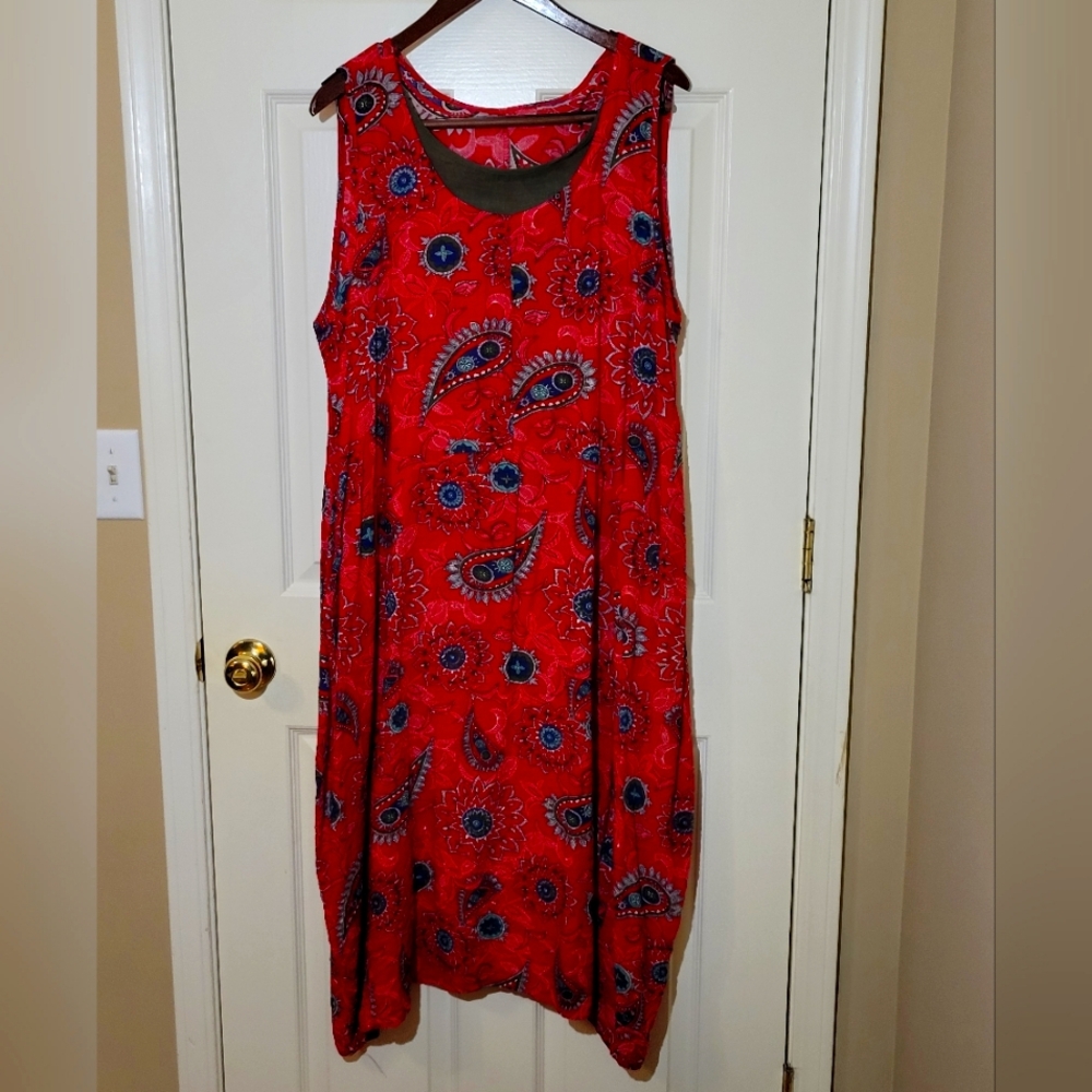 Red, gray, and black sheath dress